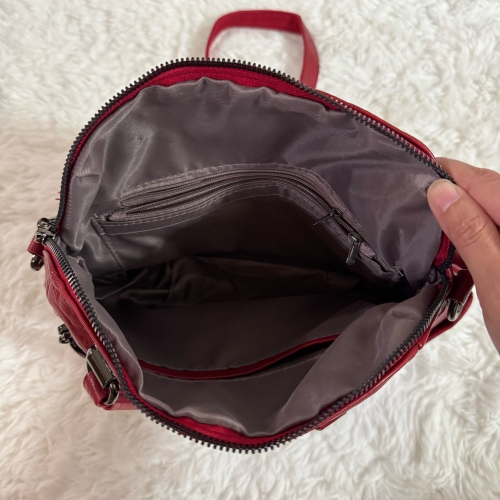 Red Multifunction Shoulder Bag - image 4